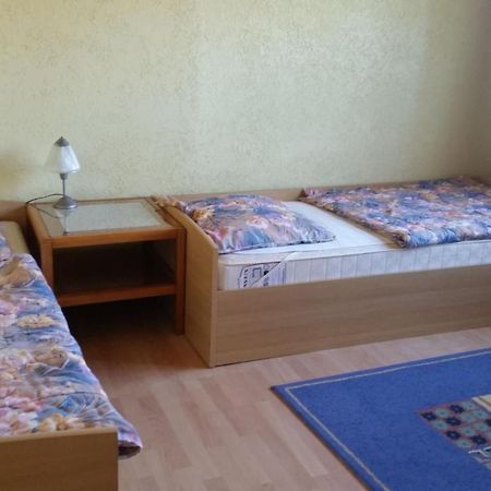 Barthel'S Hof Apartment Middelhagen Ngoại thất bức ảnh