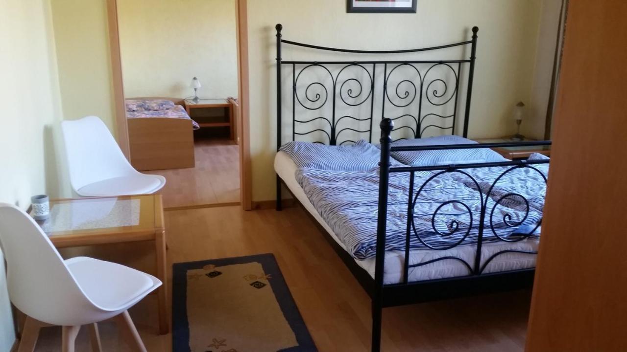 Barthel'S Hof Apartment Middelhagen Ngoại thất bức ảnh