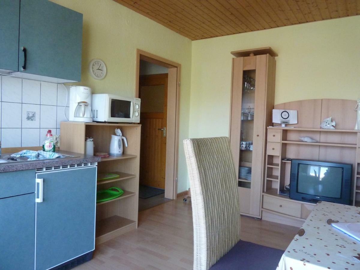 Barthel'S Hof Apartment Middelhagen Ngoại thất bức ảnh