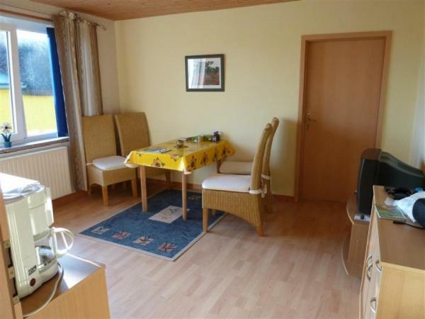 Barthel'S Hof Apartment Middelhagen Ngoại thất bức ảnh