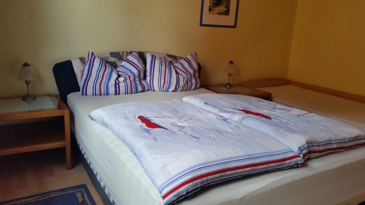 Barthel'S Hof Apartment Middelhagen Ngoại thất bức ảnh